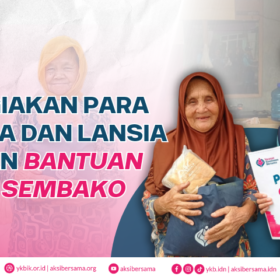 Penyaluran Sembako untuk Lansia di Kp. Cibeber
