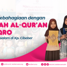Berbagi Kebahagiaan dengan Alquran dan Iqro di TPQ Assalam