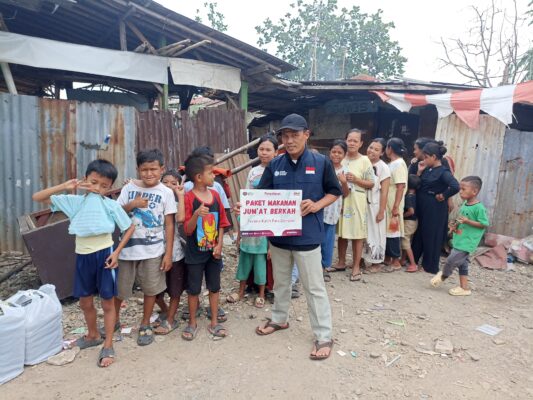 Jumat berkah nasi kotak